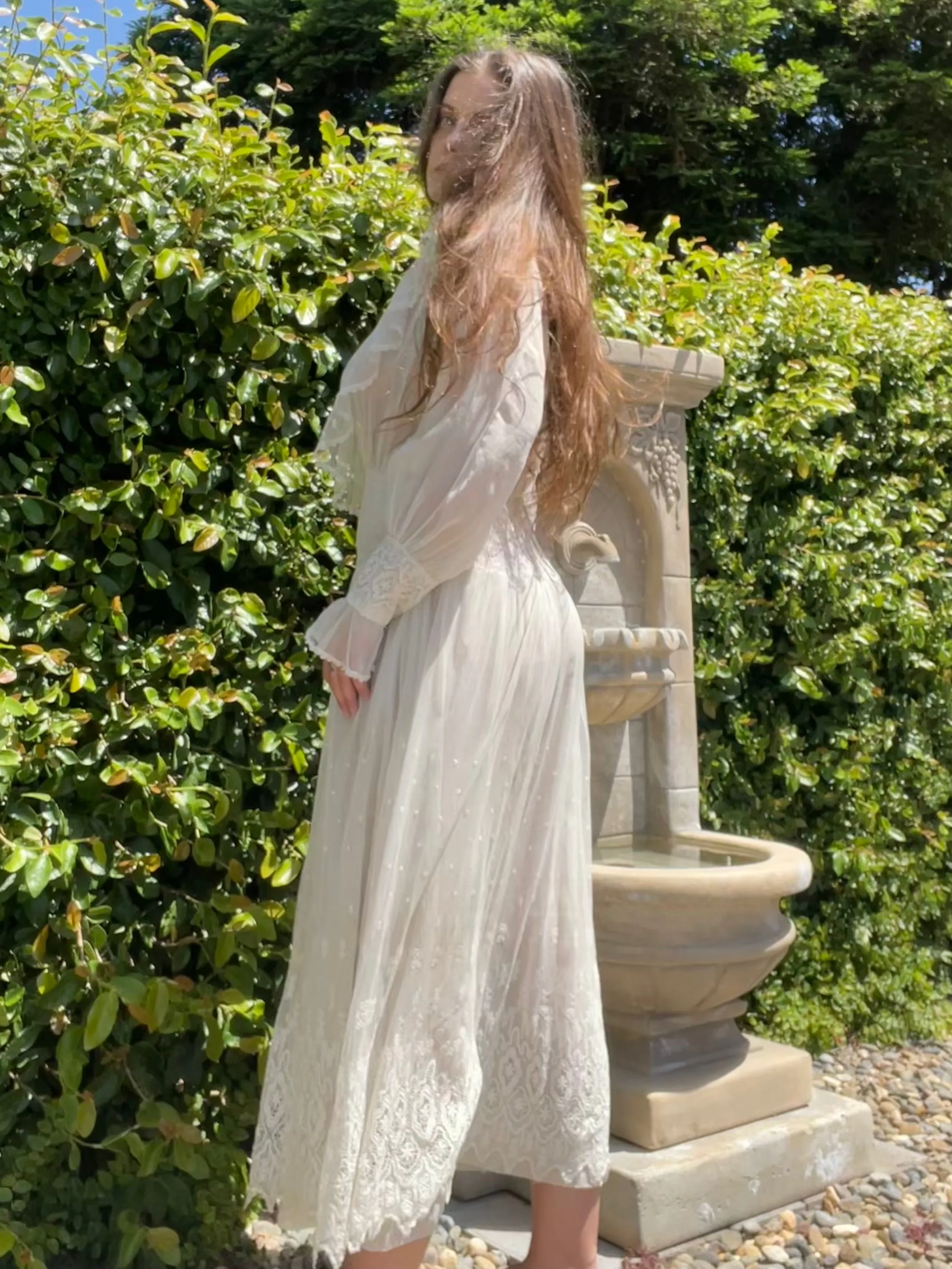 1920s Fine Cotton & Lace Overlay Balloon Sleeve Dress