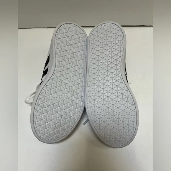 Adidas  Boys Vl Court 2.0 Sneakers Shoes sz 12.5k White Leather Black Stripe