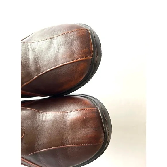 Allen Edmonds Brown and Tan Oxfords