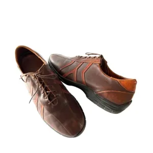 Allen Edmonds Brown and Tan Oxfords