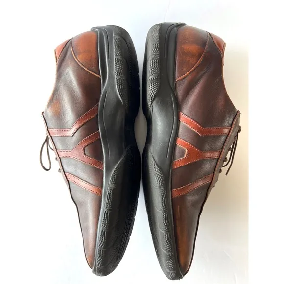 Allen Edmonds Brown and Tan Oxfords