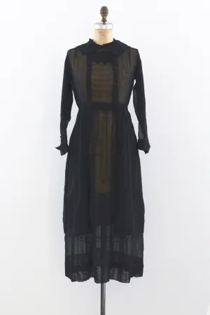Antique Dress / S