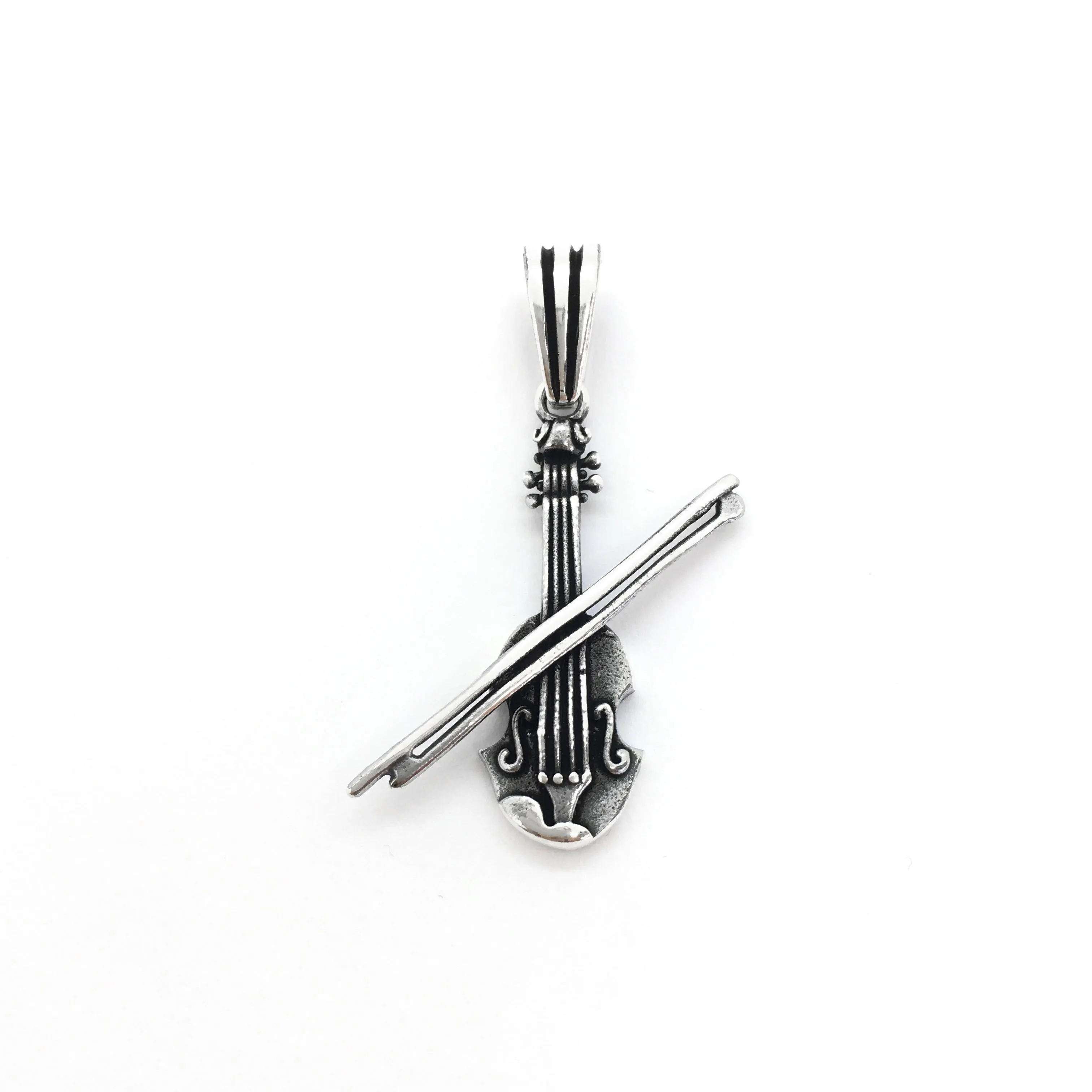 Antique-Finish Violin Pendant (Silver)