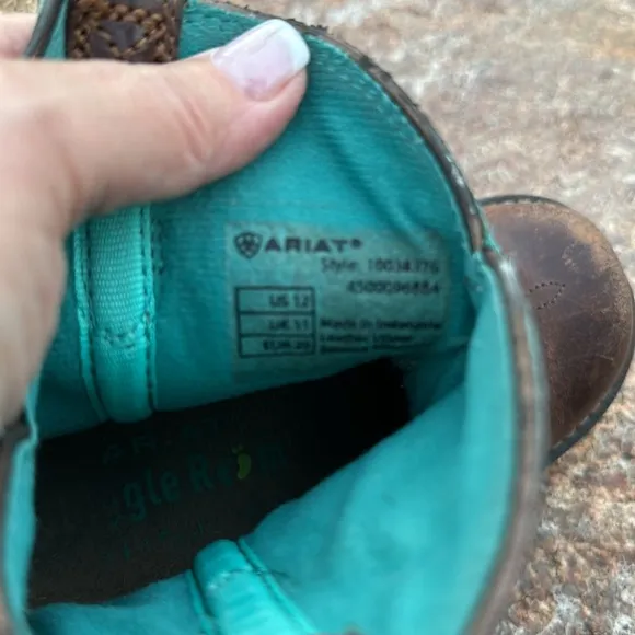 Ariat Distressed Brown Fatbaby Heritage Kids Boots