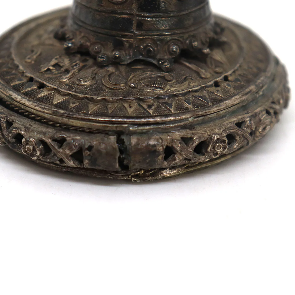 Chinese Qing Mandarin Coral Official's Hat Button on Silver and Jade Mount