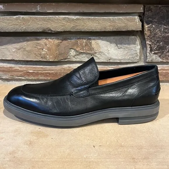 Donald J Pliner Edwyn Black Leather Loafer