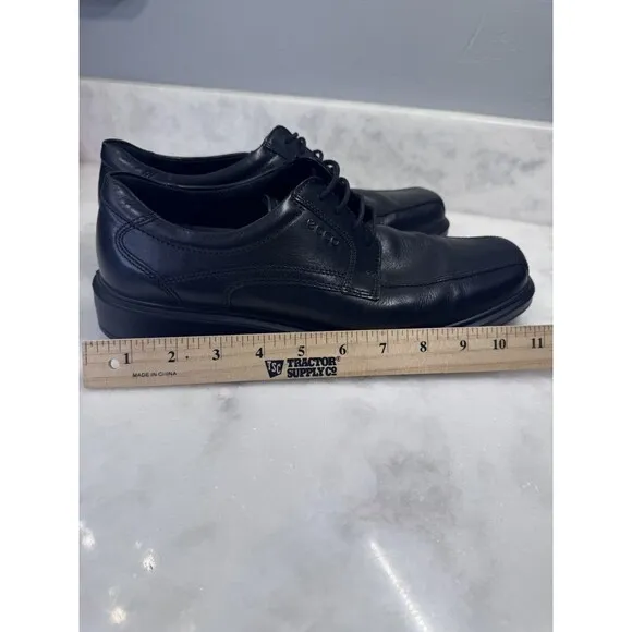 Ecco Helsinki Lace Up Dress Shoes Black Leather Mens Size EU 44 US 10 - EUC