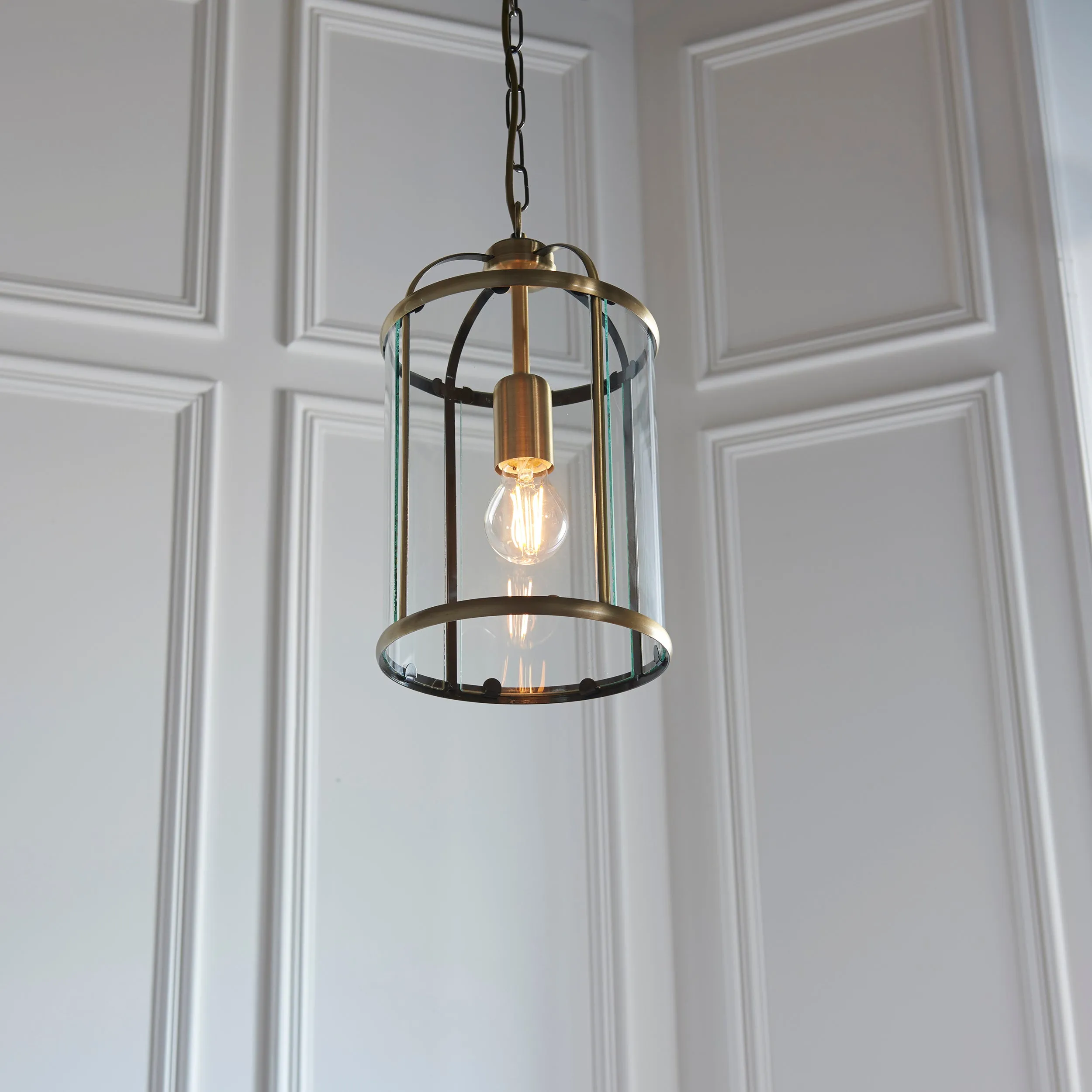 Endon 69454 Lambeth 1lt Pendant Antique brass plate & clear glass 40W E27 GLS (Required)