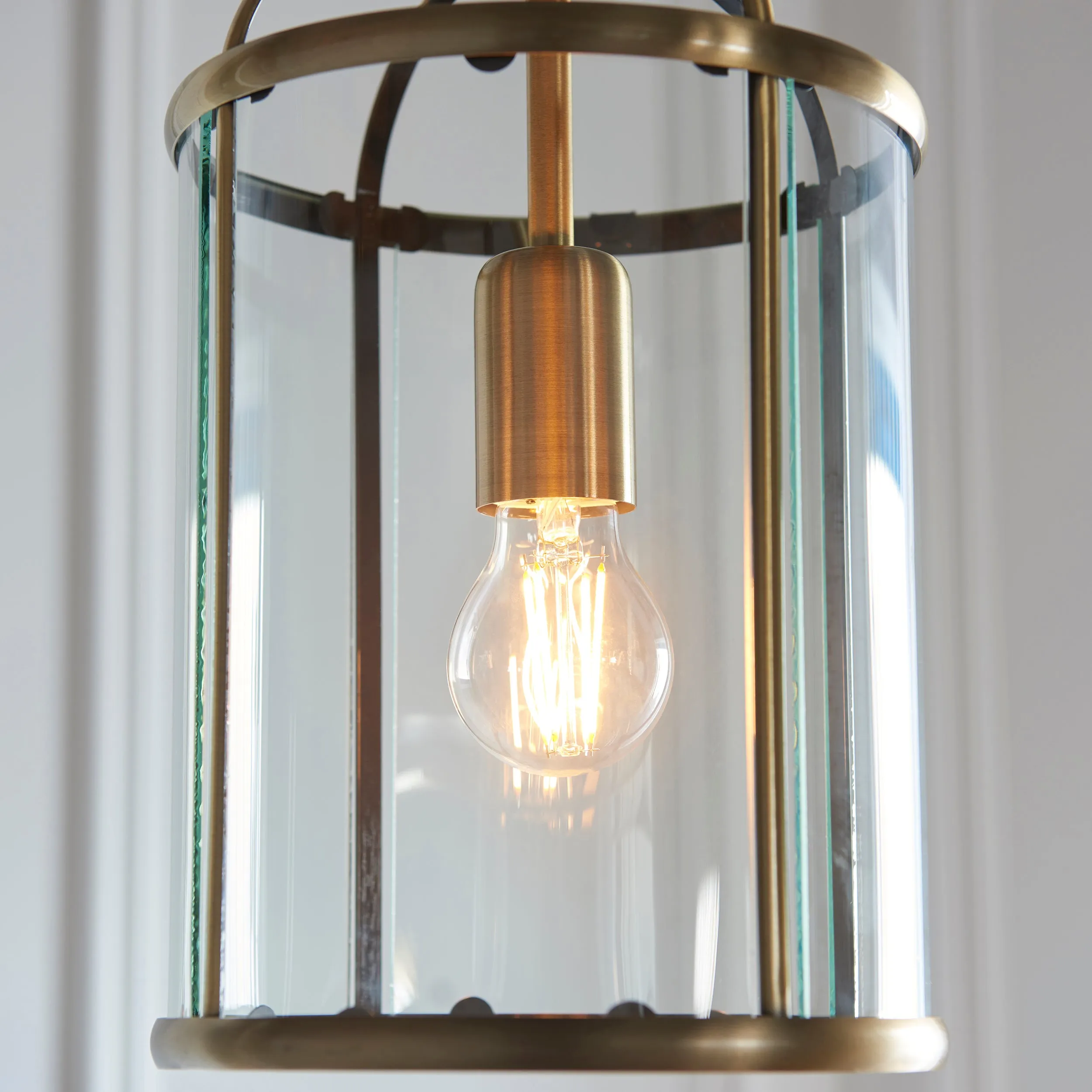 Endon 69454 Lambeth 1lt Pendant Antique brass plate & clear glass 40W E27 GLS (Required)