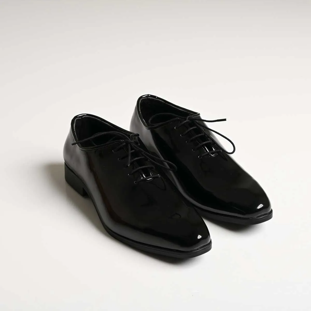 Formal Shoes with Lace - Shiny Black
