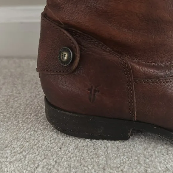 FRYE Women's Melissa Button Back-Zip Boot Brown Sz 7 Equestrian Preppy Classic