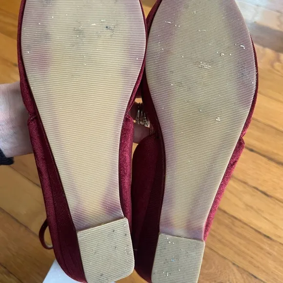 Girls shoes