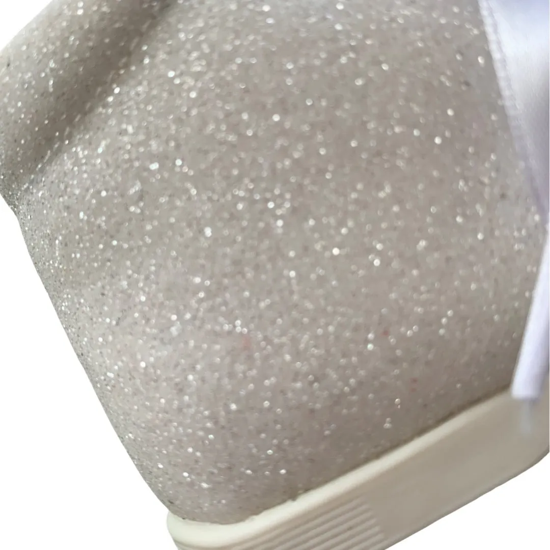 Girls white glitter boot