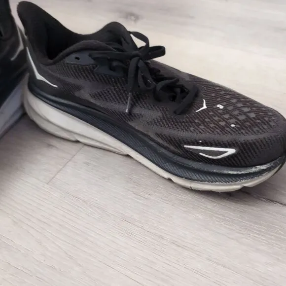 Hoka One One Clifton 9 Shoes Men's Size 11 2E  Running Walking Missing Insole
