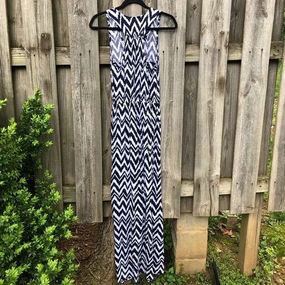 Lilly Pulitzer chevron maxi dress!!