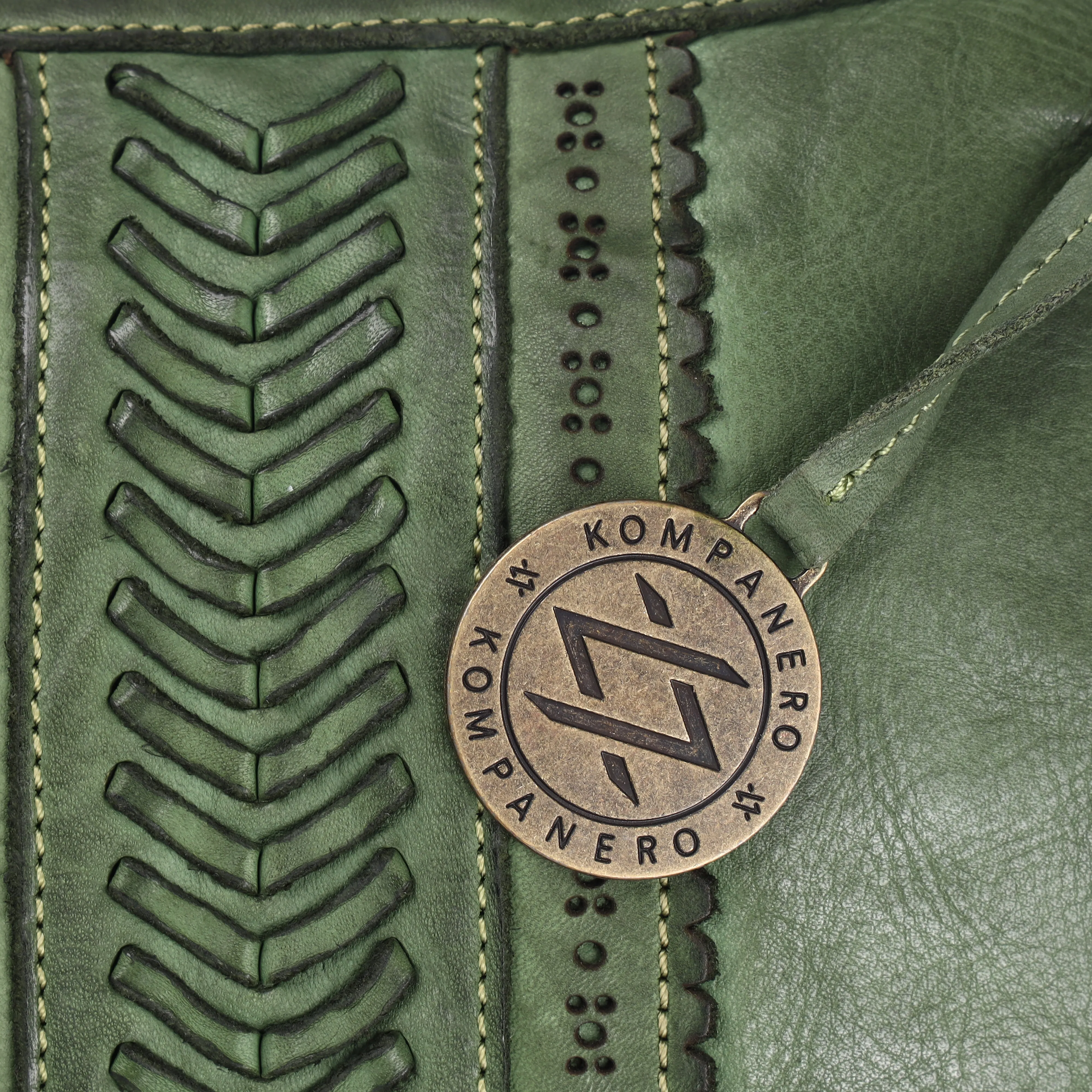 Madison - The Crossbody