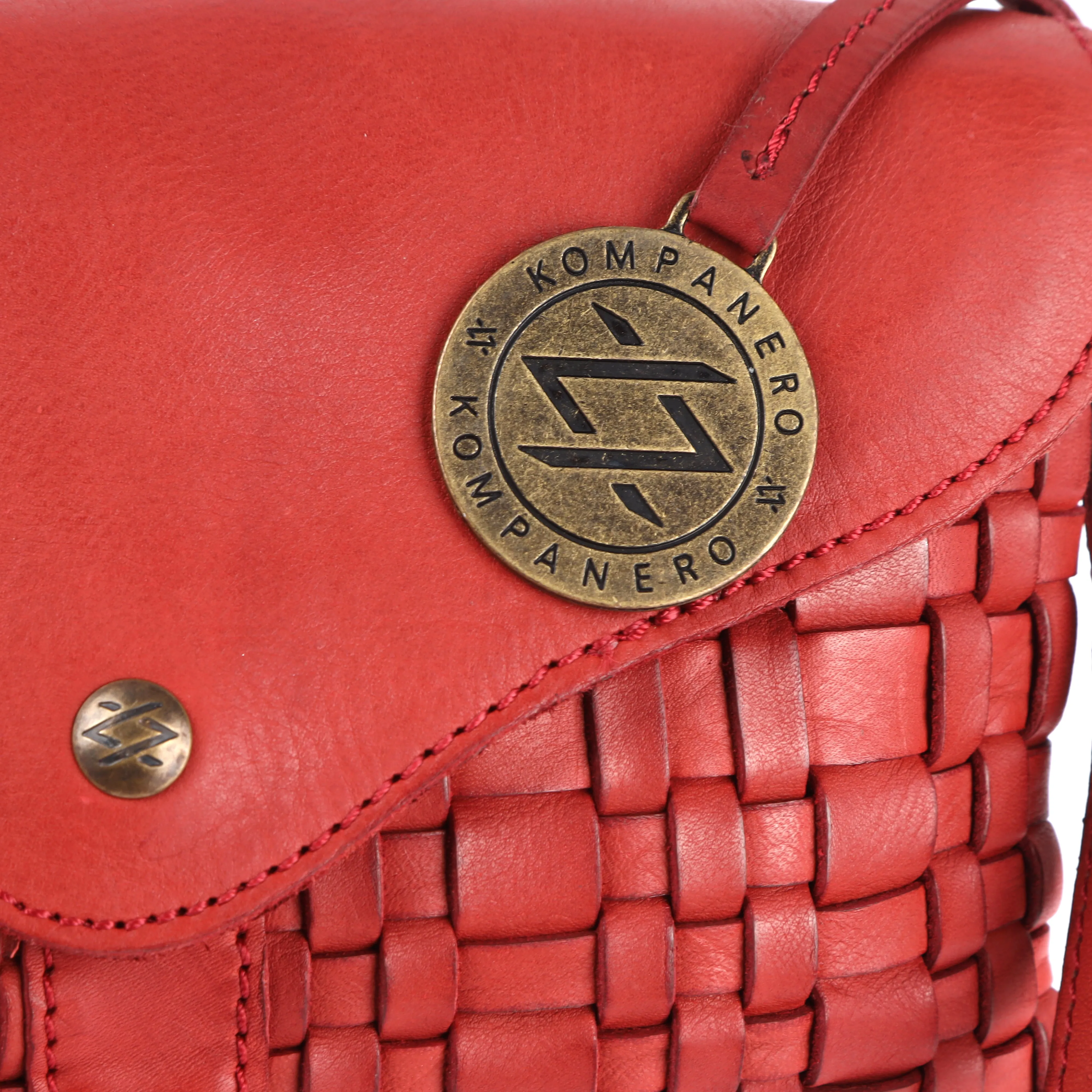 Mia - The Crossbody