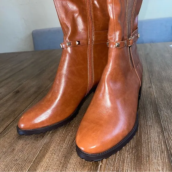 NEW! Torgeis New York Women’s Destiny Faux Leather Camel Brown Boot US 11