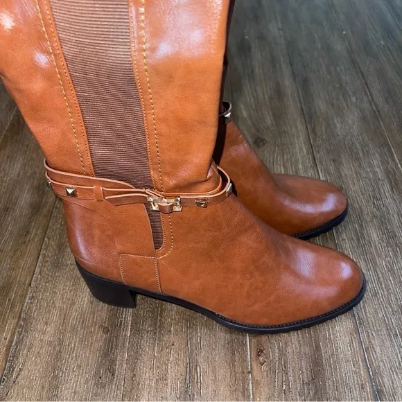 NEW! Torgeis New York Women’s Destiny Faux Leather Camel Brown Boot US 11