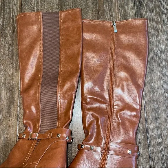 NEW! Torgeis New York Women’s Destiny Faux Leather Camel Brown Boot US 11