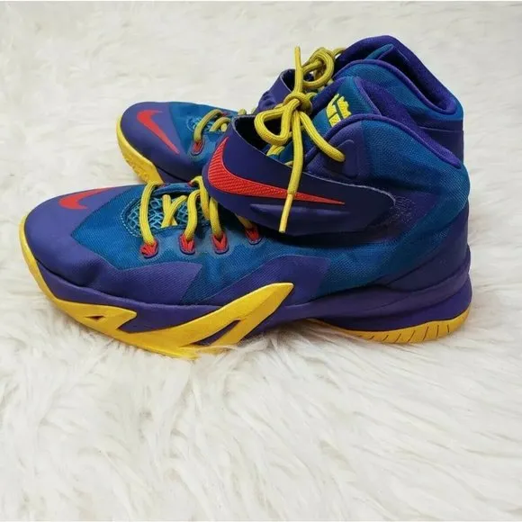 Nike Boy's Youth 7 Lebron Soldier VIII 653645-400 Multicolor Basketball Shoes