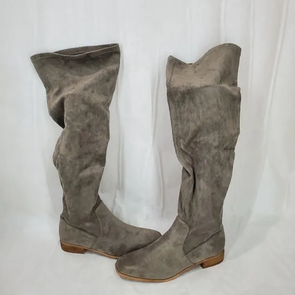 NWT MiiM Gwen Womens Over The Knee Boots Vegan Suede Grey Stacked Heel 8.5