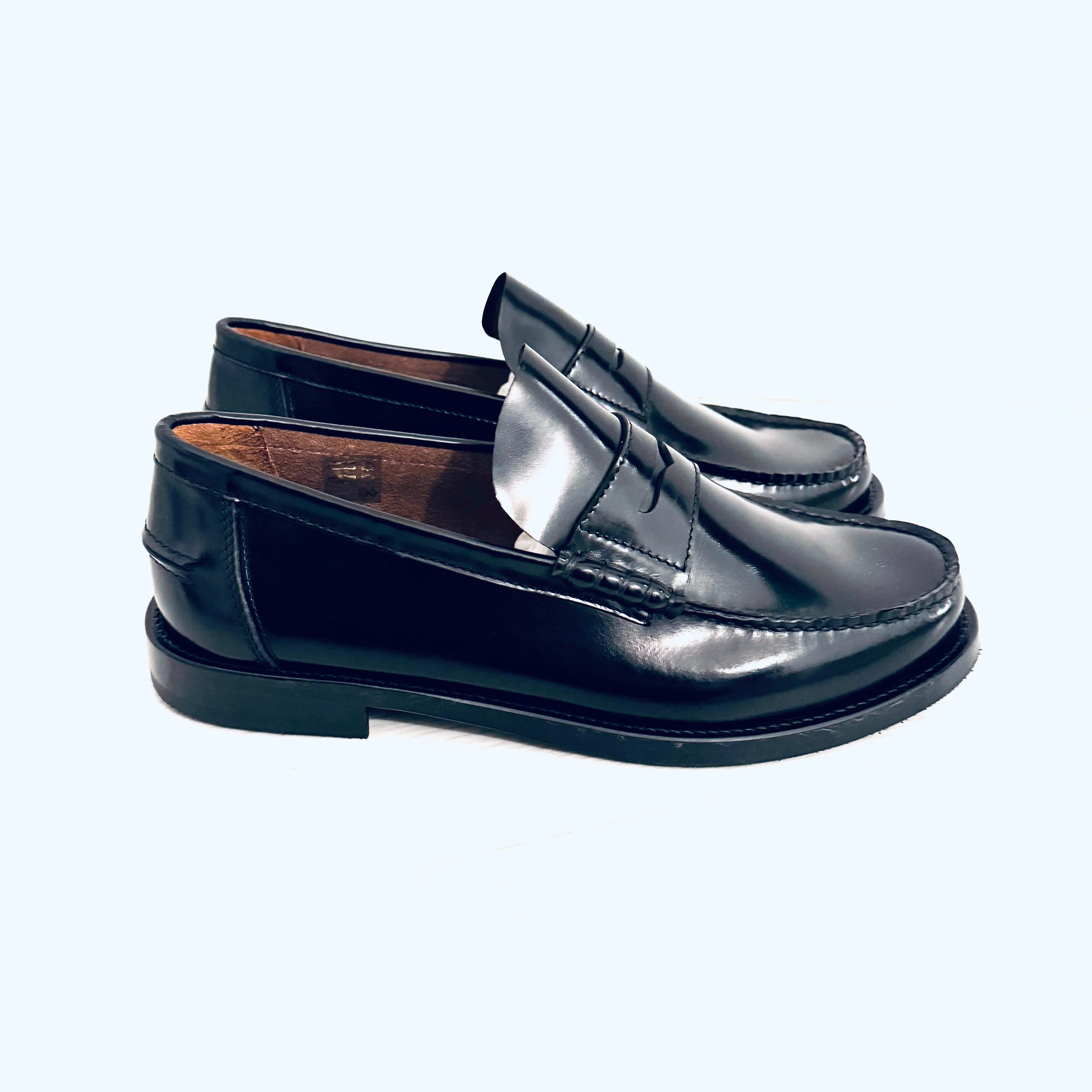PATENT LEATHER LOAFER