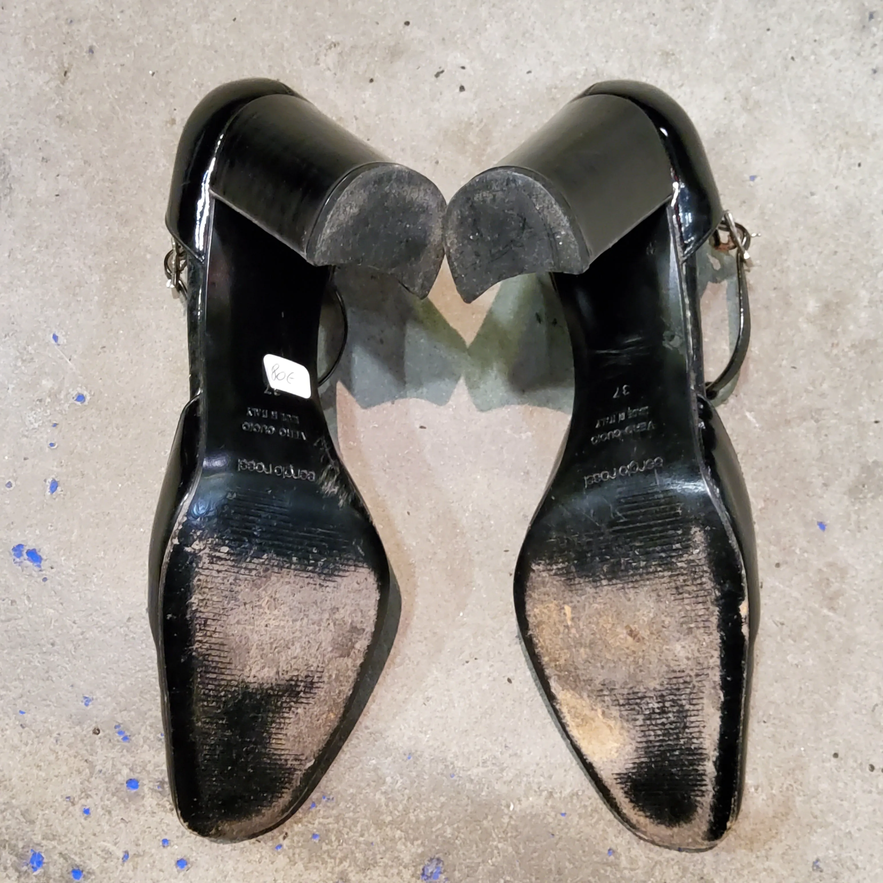 PATENT LEATHER PUMPS-BLACK