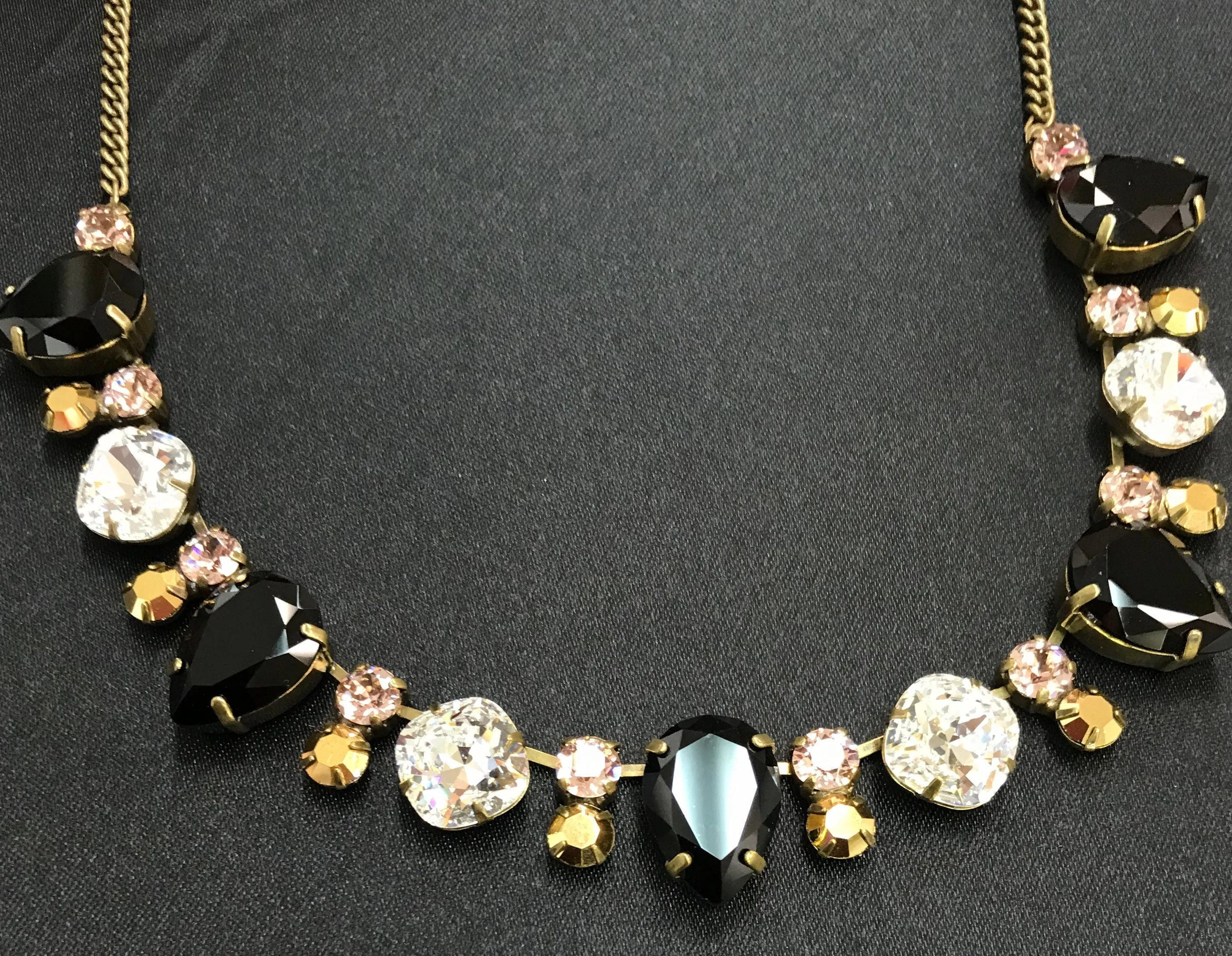 "Black Fringe" Necklace