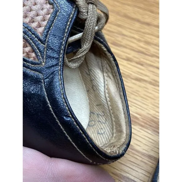 Roberts Johnson &amp;‎ Rand Peach Antique Baby Shoes