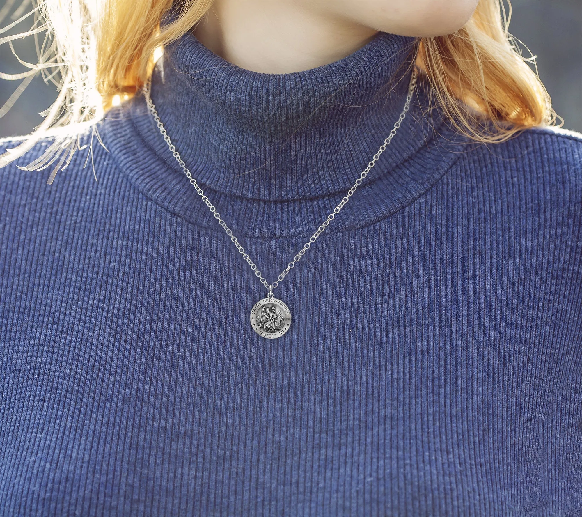 Small Ladies 925 Sterling Silver St Christopher Round Antique Pendant Necklace, 18mm