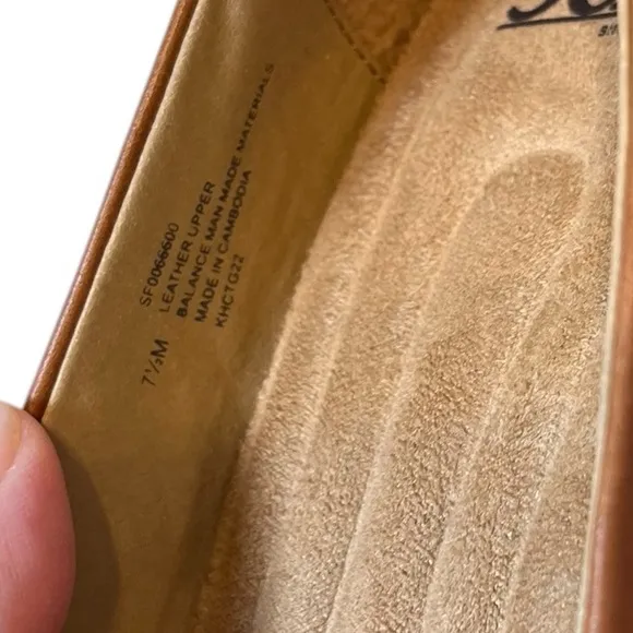SOFFT Camel Tan Leather Pump 7.5 Medium