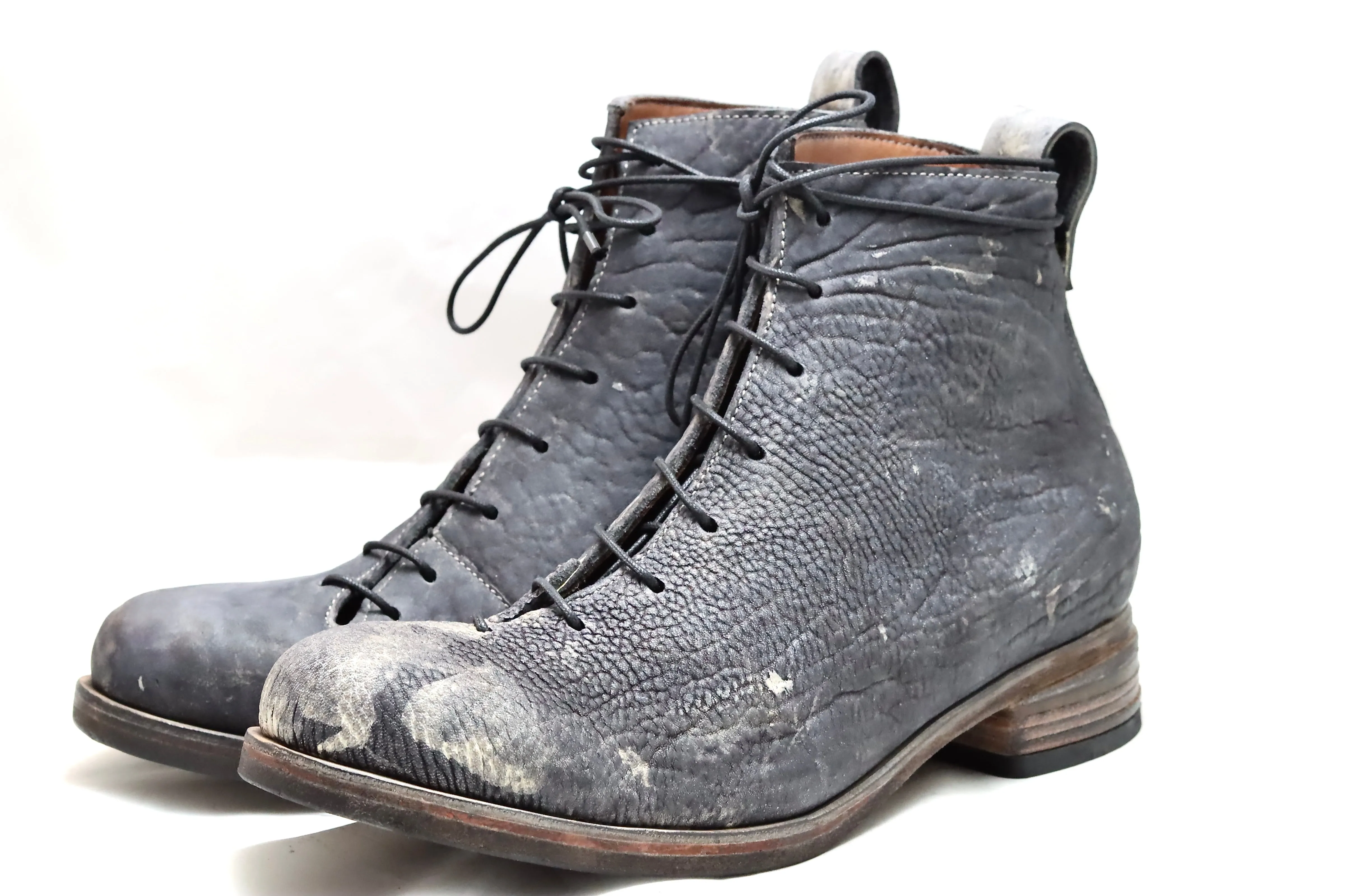 Suture boot | charcoal | raw culatta