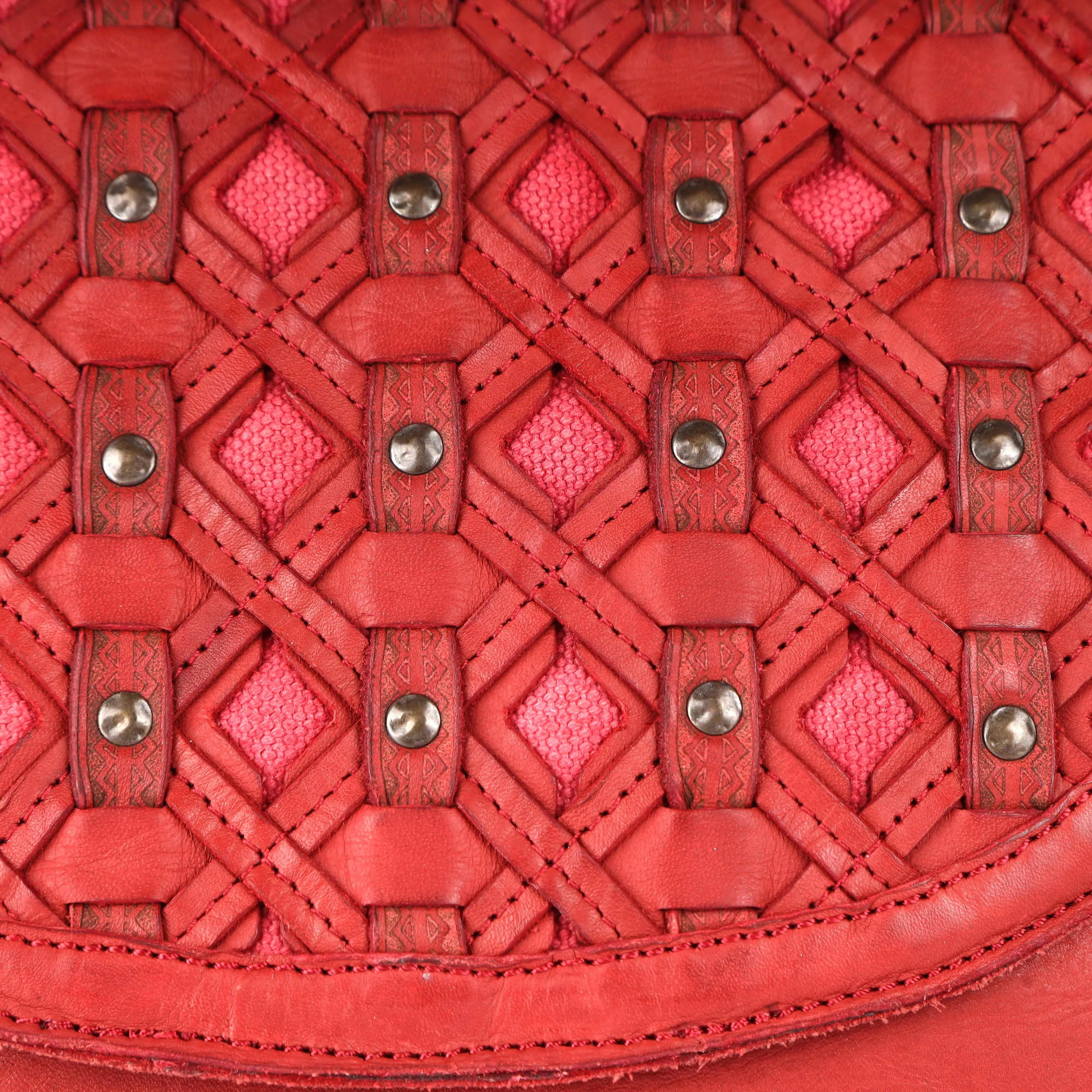 Valentina - The Crossbody