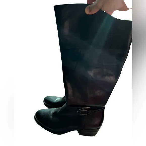 Vince Camuto knee high black boots Sz 9M
